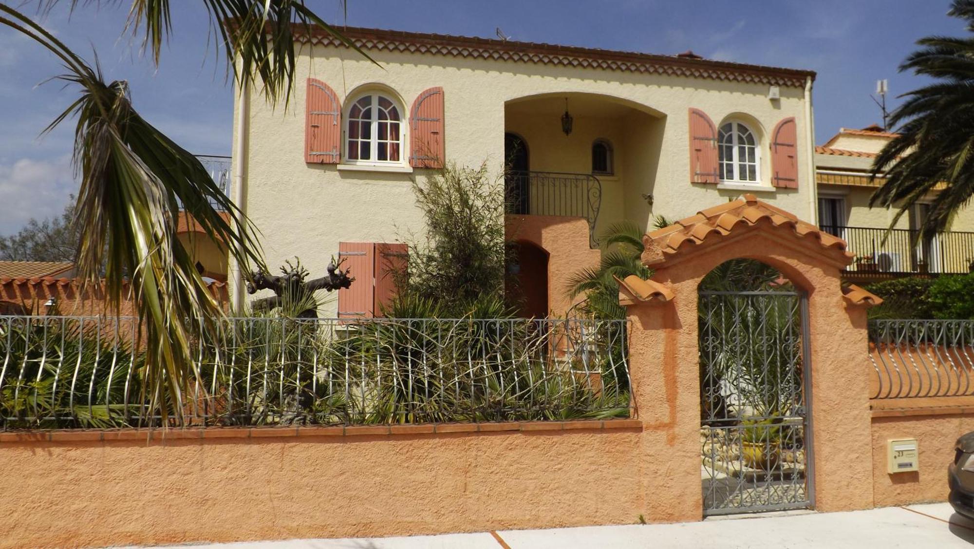 Bed and Breakfast La Gentoliere Pollestres Екстер'єр фото