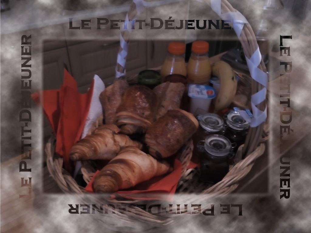 Bed and Breakfast La Gentoliere Pollestres Екстер'єр фото